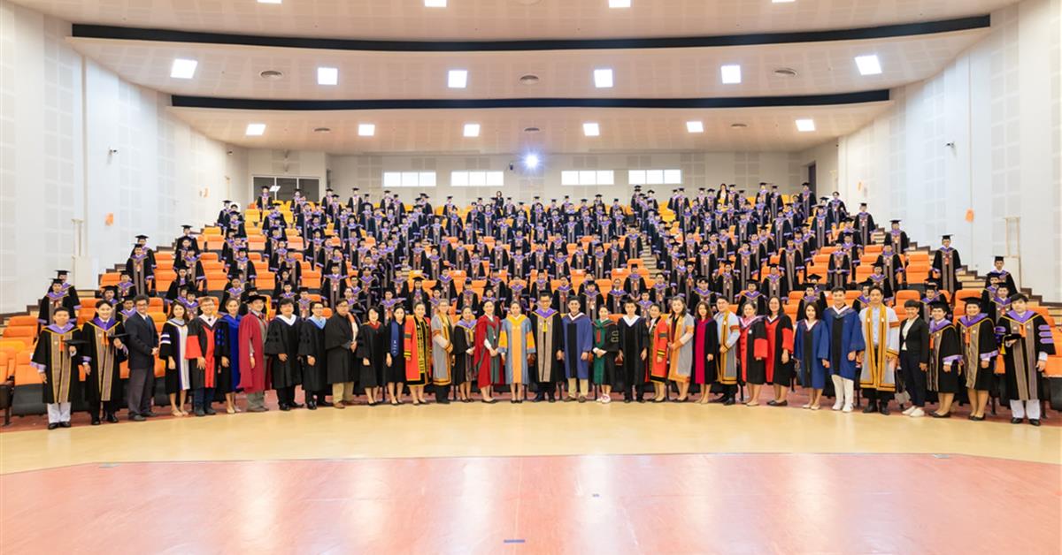 School of Liberal Arts, conducted rehearsal sessions for graduates to prepare them for the conferral of degrees for the academic year 2023.